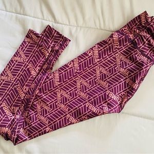 XS Leggings slightly used